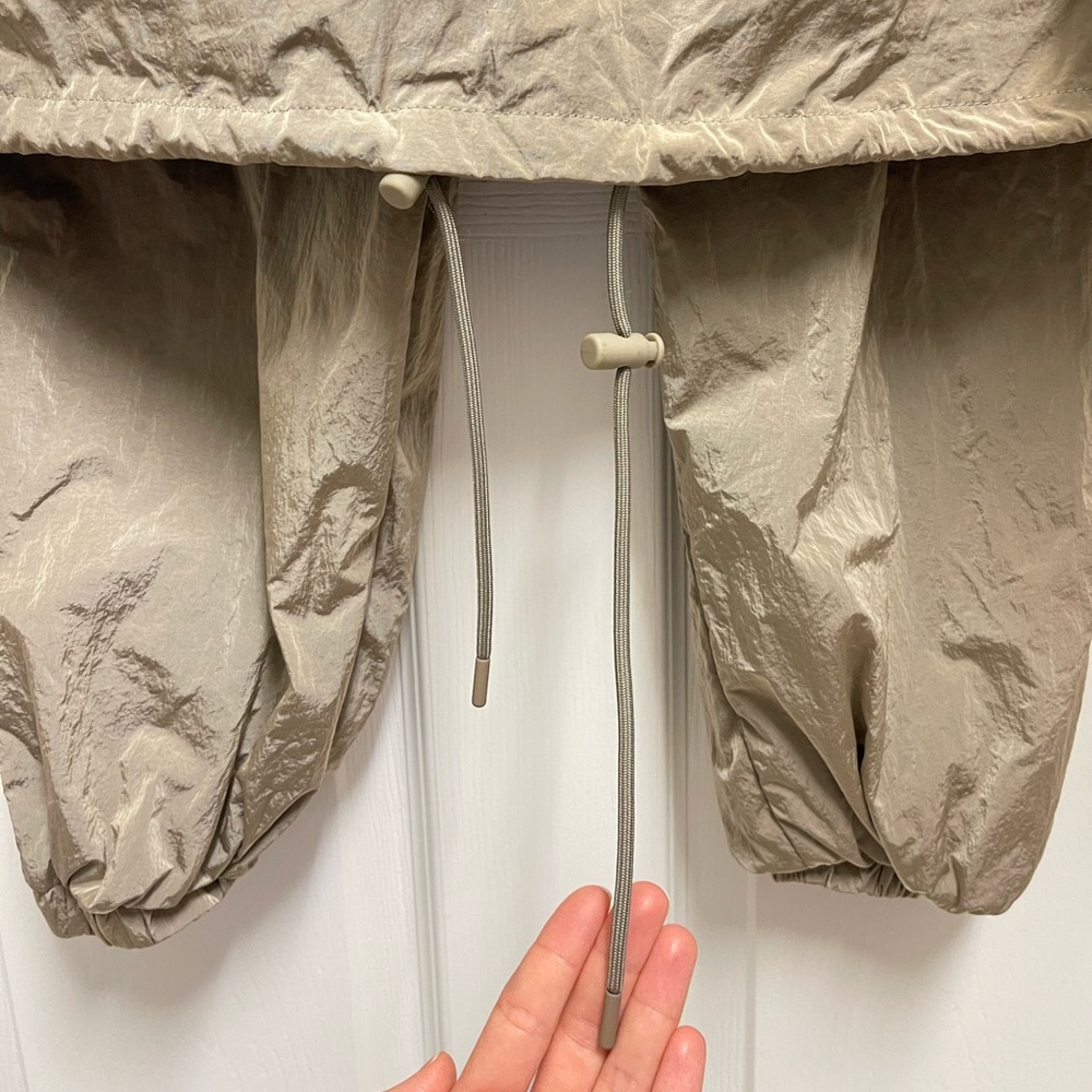 Good American Taupe Two Piece Sweatsuit - Picture 7 of 16